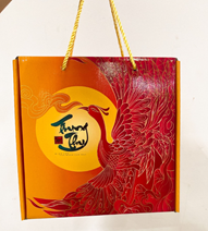 Hộp trung thu 4 bánh mã 30- 2023 (28.5*28.5*7.2) cm